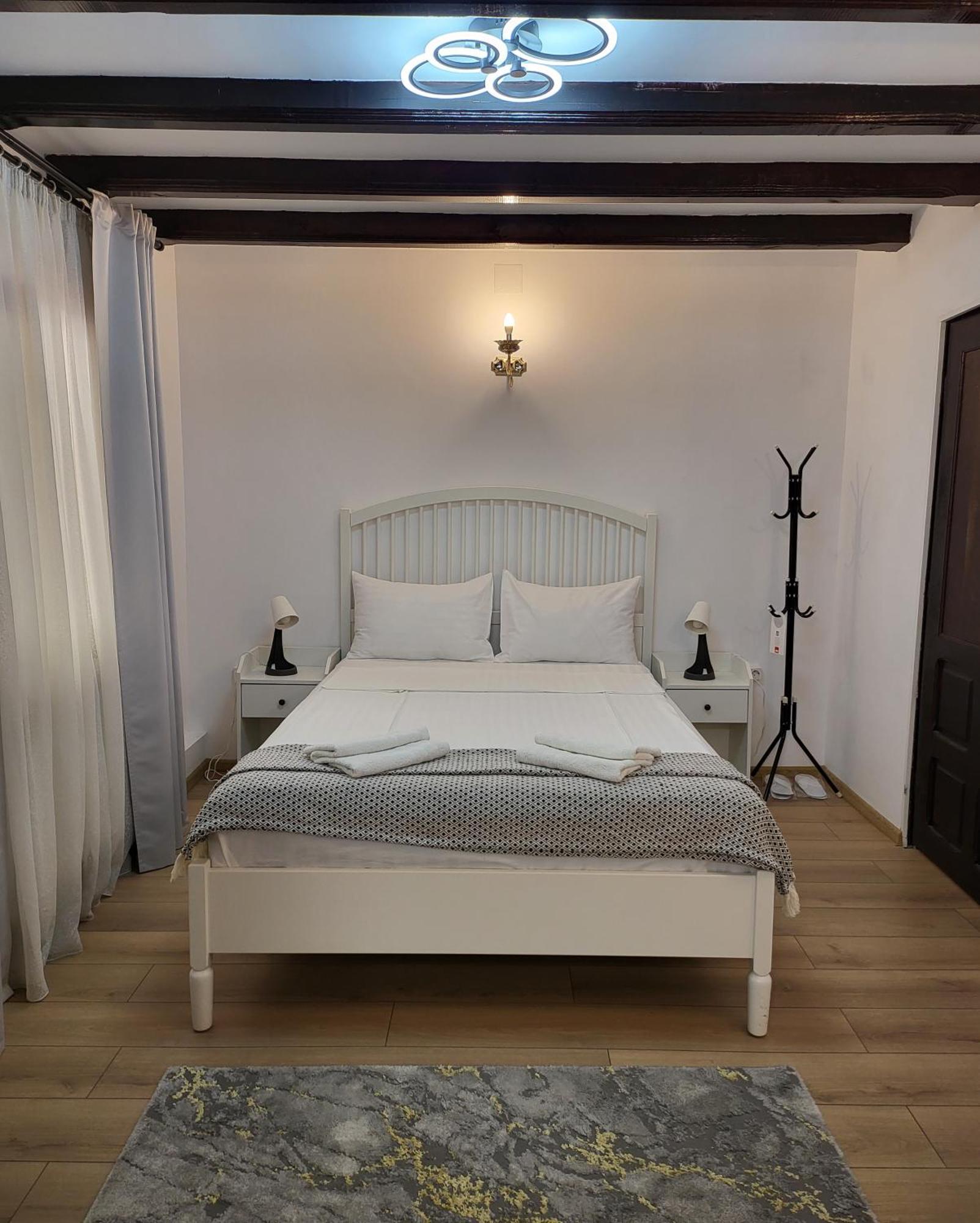 Adac Boutique Hotel Pantelimon 外观 照片